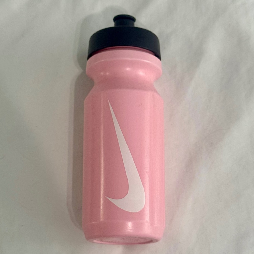 Nike 22oz Big Mouth Water Bottle Light Pink White Swoosh Logo Sports Squeezable